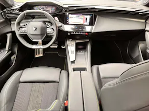 Peugeot 408 1.6 PHEV 225 GT