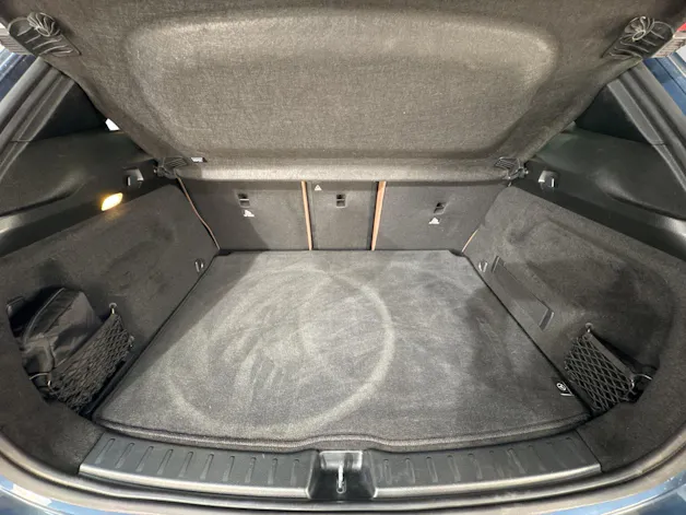 Mercedes-Benz GLA 250 AMG Line 4matic