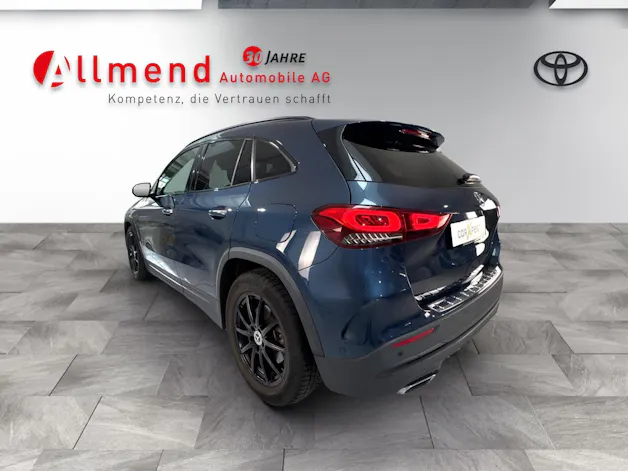 Mercedes-Benz GLA 250 AMG Line 4matic