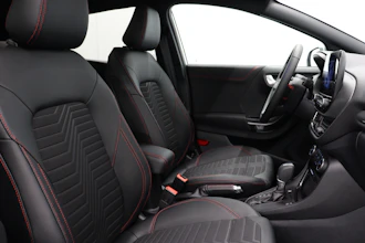 https://vehicle.imgix.net/4300247/2168fbd9-98f6-4e3d-9137-01652260d7fc.JPG