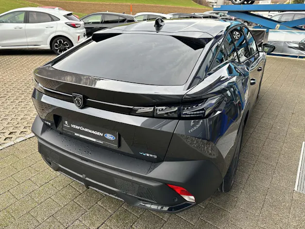 Peugeot 408 1.6 PHEV 225 GT