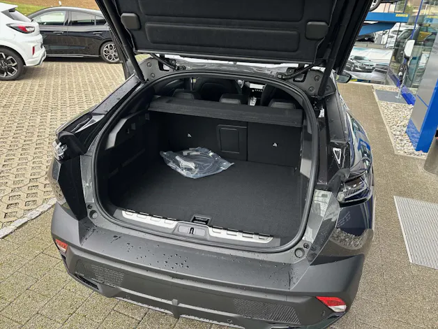 Peugeot 408 1.6 PHEV 225 GT