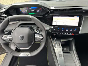 Peugeot 408 1.6 PHEV 225 GT