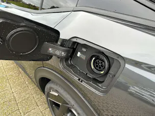 Peugeot 408 1.6 PHEV 225 GT