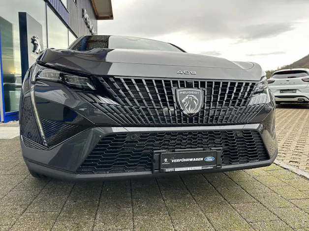Peugeot 408 1.6 PHEV 225 GT