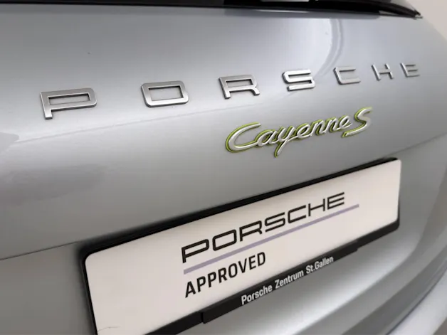 PORSCHE Cayenne S E-Hybrid