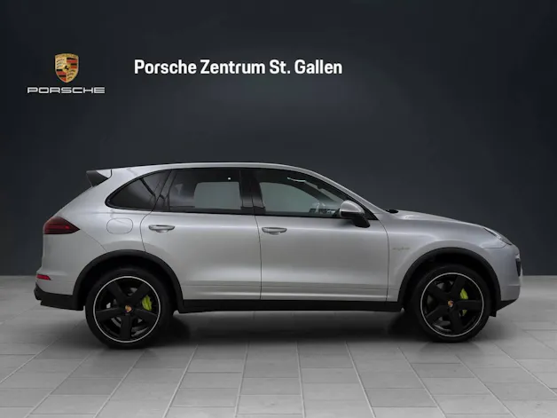 PORSCHE Cayenne S E-Hybrid