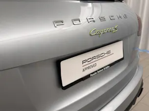 PORSCHE Cayenne S E-Hybrid
