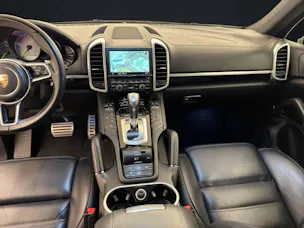 PORSCHE Cayenne S E-Hybrid