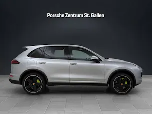 PORSCHE Cayenne S E-Hybrid