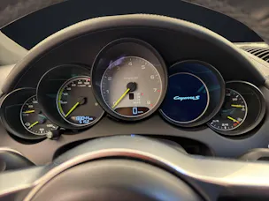 PORSCHE Cayenne S E-Hybrid