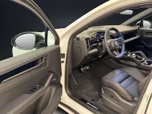 PORSCHE Cayenne S E-Hybrid Coupé Black Edition