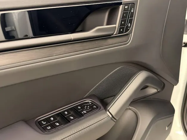 Porsche Cayenne S E-Hybrid Coupé Black Edition