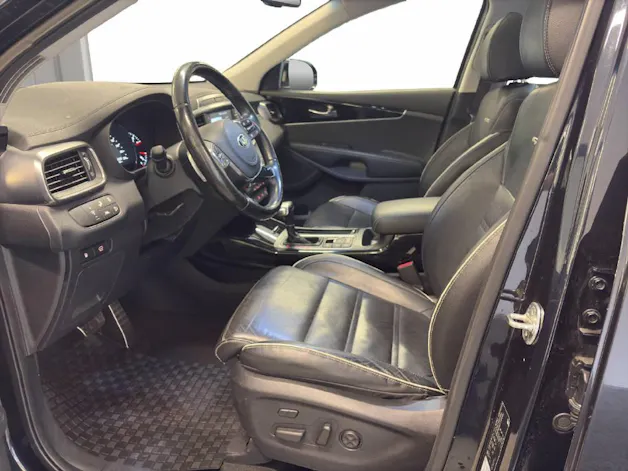 Kia Sorento 2.2 CRDi Style 7P