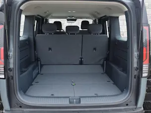 Kia PV5 Passenger 71.2 kWh Plus