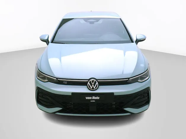 VW Golf VIII 1.5 eTSI R-Line DSG