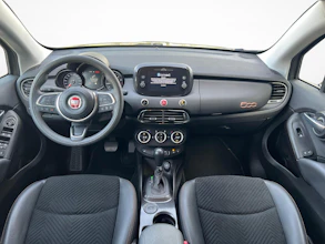 https://vehicle.imgix.net/4300442/18acf0d4-0b04-463d-828c-d97e444cbbd4.jpg