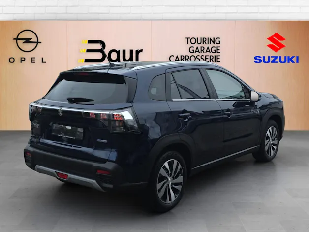 Suzuki S-Cross 1.4 T Sakura Top Hybrid 4x4