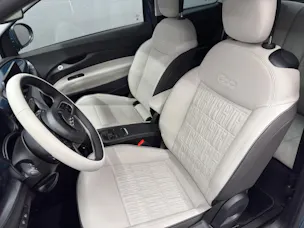 Fiat 500 La Prima
