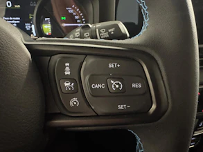 https://vehicle.imgix.net/4300510/abdbfebe-786d-423f-be67-beae023e5810.jpeg