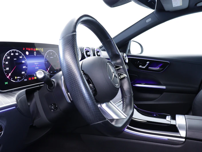 Fahrzeugbild MERCEDES-BENZ C 220