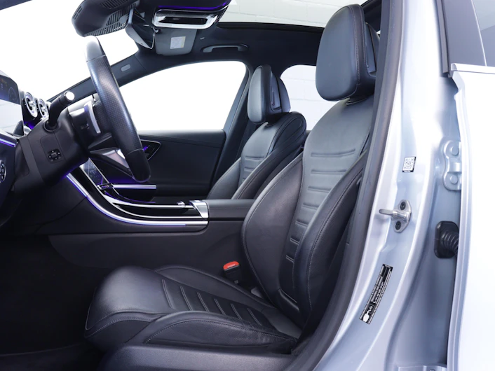 Fahrzeugbild MERCEDES-BENZ C 220
