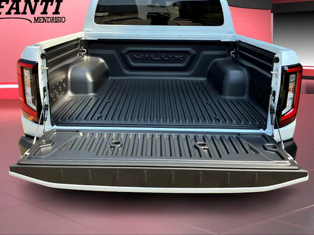 Toyota Hilux Double Cab.-Pick-up 2.8 D-4D MHEV 204 Style