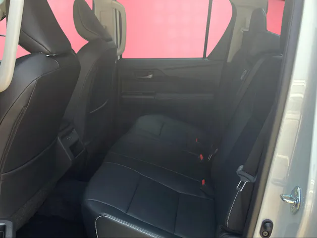 Toyota Hilux Double Cab.-Pick-up 2.8 D-4D MHEV 204 Style