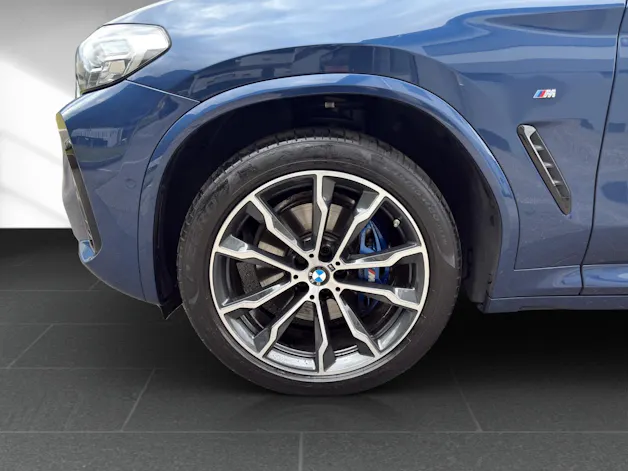 BMW X3 M40i