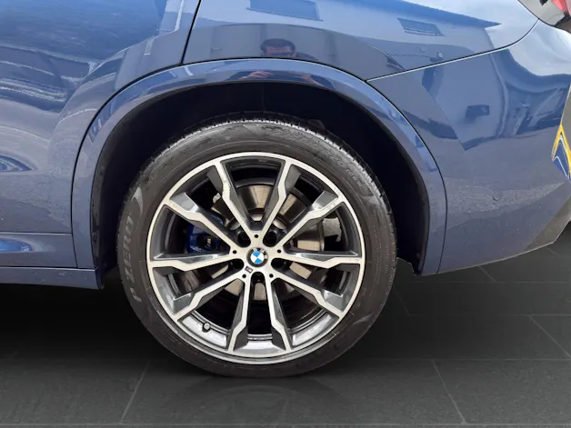 BMW X3 M40i