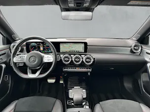 Mercedes-Benz A 250 e AMG Line (CH)