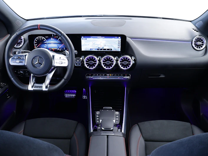 Fahrzeugbild MERCEDES-BENZ GLA 35 AMG