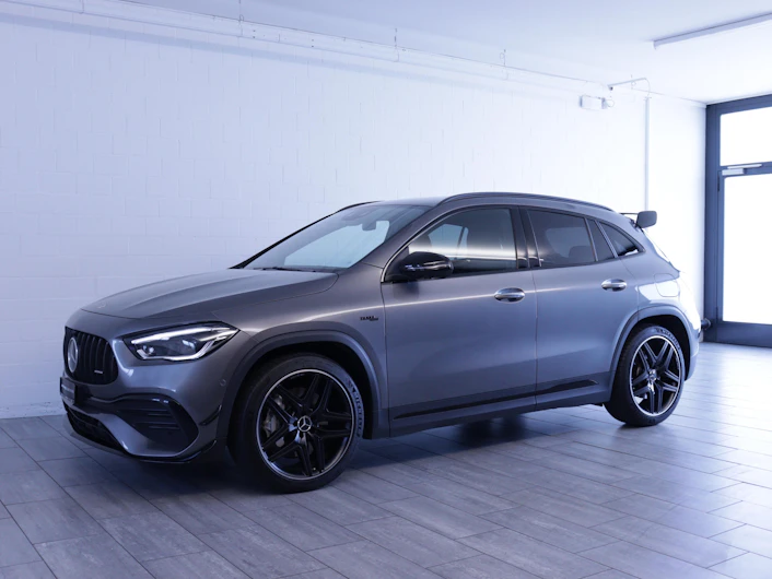 Fahrzeugbild MERCEDES-BENZ GLA 35 AMG