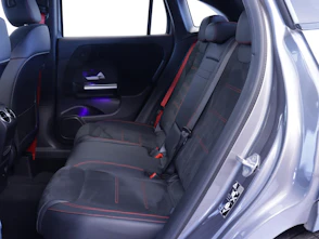 Fahrzeugbild MERCEDES-BENZ GLA 35 AMG 4matic