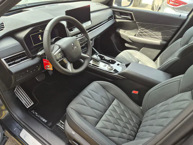 Mitsubishi Outlander 2.4 PHEV Sport 4x4