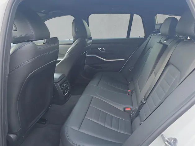 BMW 320d Touring xDrive G21 (CH) AHK