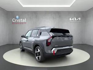 Kia EV3 81 kWh Earth+