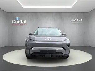 Kia EV3 81 kWh Earth+