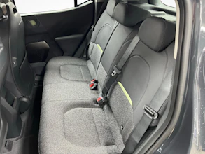 https://vehicle.imgix.net/4300804/5115505d-1b0d-4a7a-8e39-4c71cf12f358.jpg