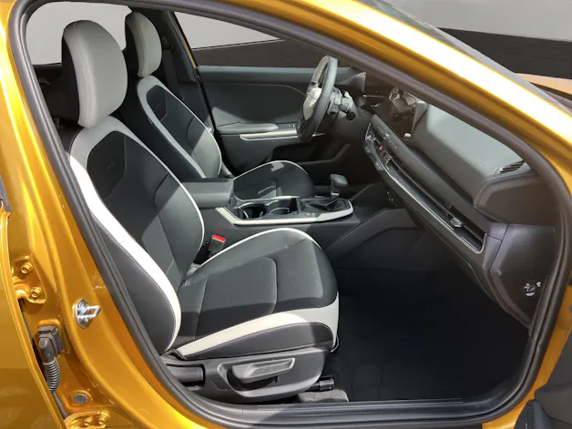 Kia K4 SW 1.6 T-GDi GT-Line 180PS DCT / Lederausstattung / elektr. Glasschiebedach / CH-Herstellergarantie / Leasing-Aktion ab 0.99%