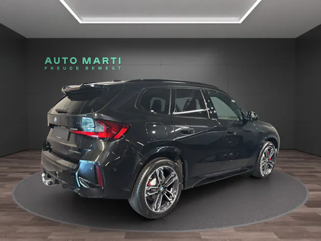 BMW X1 23d xDrive paddles