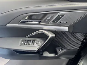 BMW X1 23d xDrive paddles