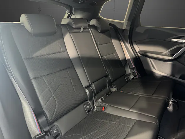 BMW X1 23d xDrive paddles