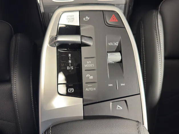 BMW X1 23d xDrive paddles