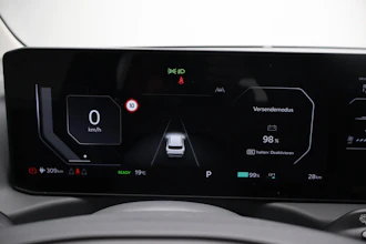 https://vehicle.imgix.net/4300837/126b5d1f-6536-47e1-a89e-0c39e61e3962.JPG