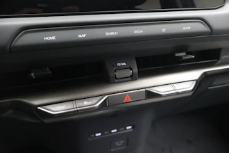 https://vehicle.imgix.net/4300837/6dc3a30d-3c2c-48a7-ab93-16f9113dfdd6.JPG