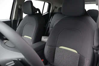 https://vehicle.imgix.net/4300837/8fd661d7-ec1e-43a1-b052-a2c37a5dcaf6.JPG