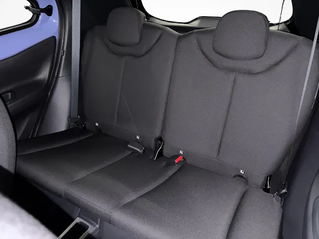 Toyota Aygo X 1.5 VVT-i HSD Trend