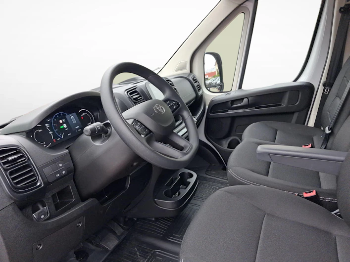 Fahrzeugbild TOYOTA PROACE MAX