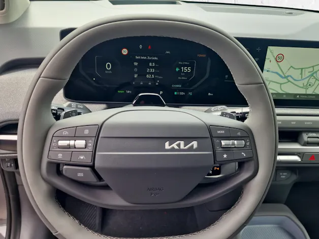 Kia EV3 81 kWh Earth+